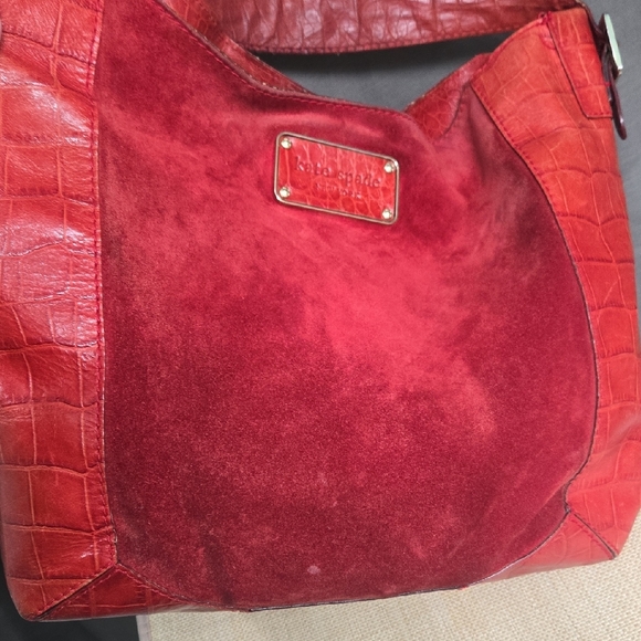 SALE* Kate Spade Vintage Crimson Hobo Bag - Picture 4 of 13